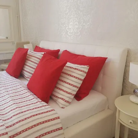 Apartment Nena With Private Free Parking *