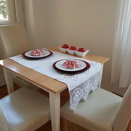 Apartment Nena With Private Free Parking Apartment *