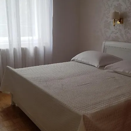 Apartment Nena With Private Free Parking Apartment *