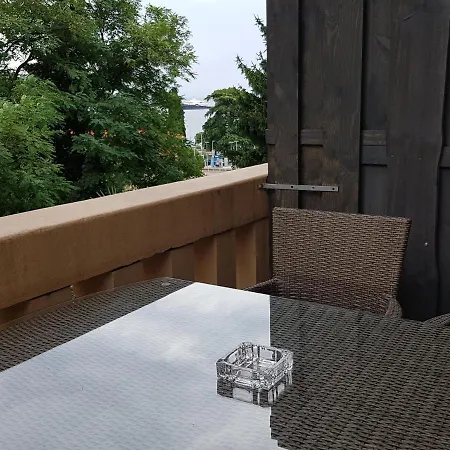 Apartment Apartment Nena With Private Free Parking