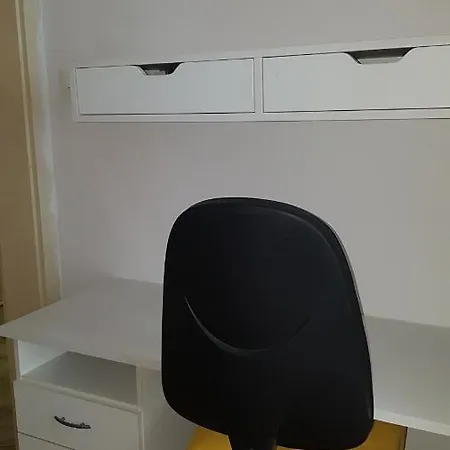 Nena With Private Free Parking * 오파티아