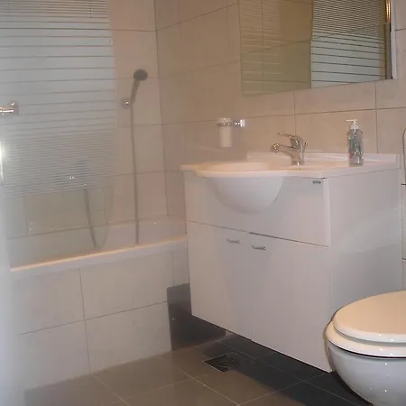 Nena With Private Free Parking 오파티아